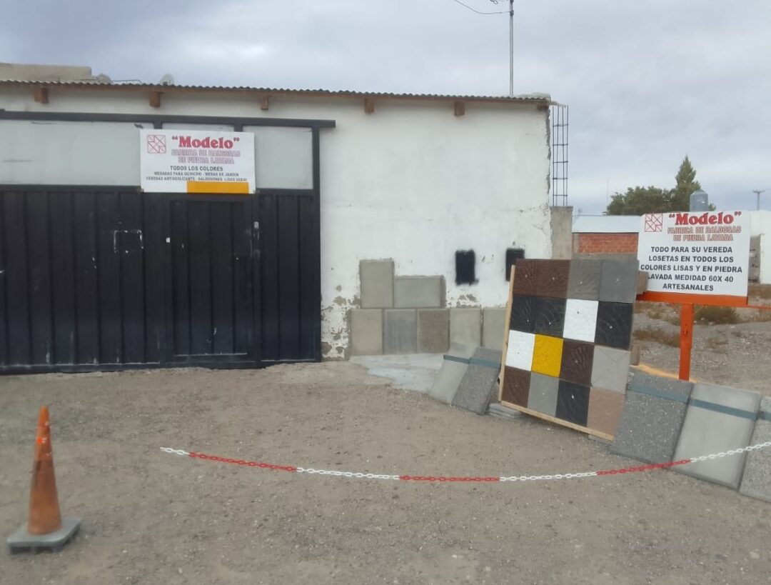 FABRICA DE BALDOSAS "MODELO"