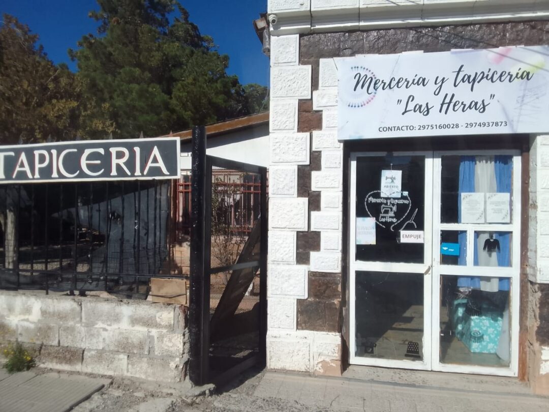 MERCERIA Y TAPICERIA "LAS HERAS"