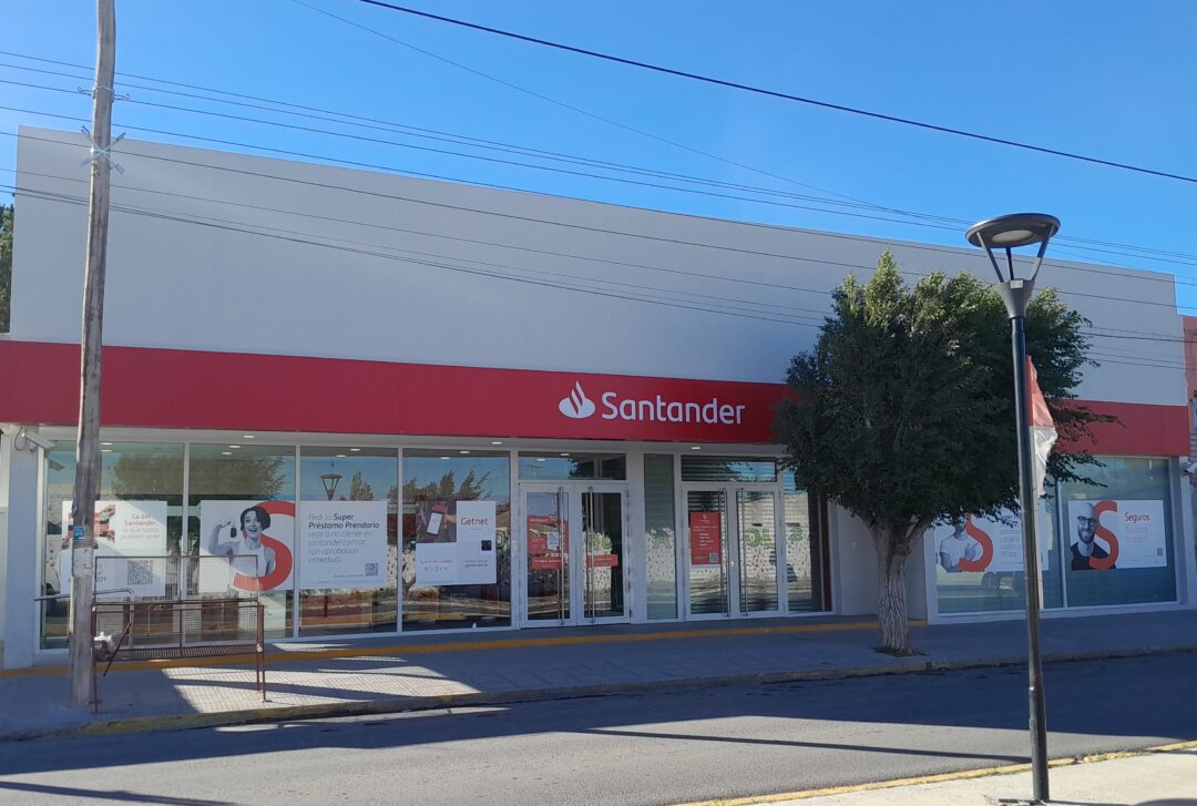 BANCO SANTANDER RIO - SUCURSAL LAS HERAS